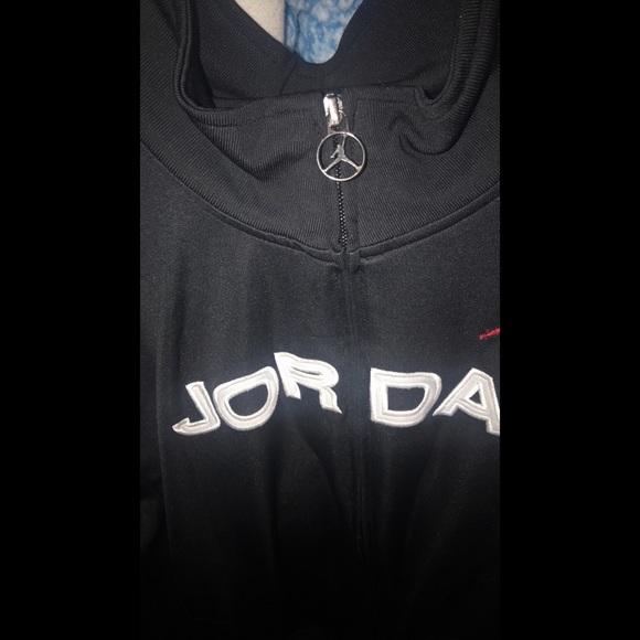 Jacket - Picture 2 of 3